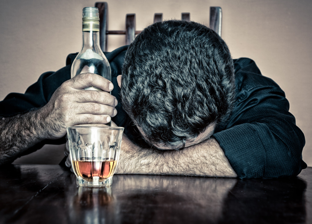 Симптомы и стадии алкоголизма